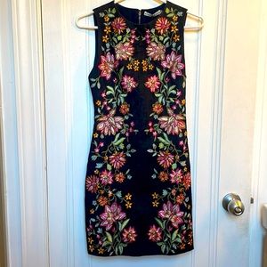 Alice + Olivia jean embroidered cocktail dress size 0 with tags